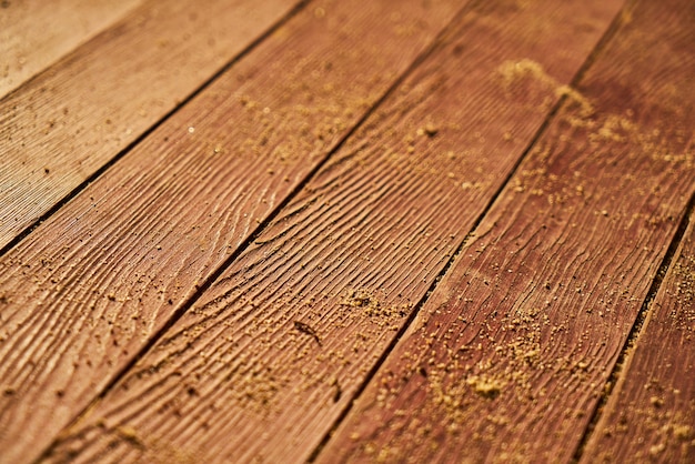 Close-up der Planken mit Sand