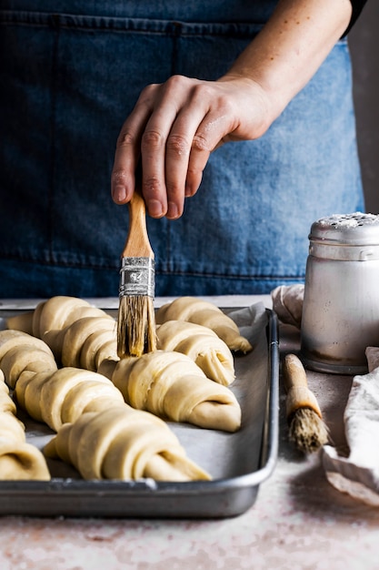 Croissant Backen Zubereitung Lebensmittelfotografie