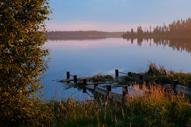 Kostenloses Foto das letzte licht von elk island