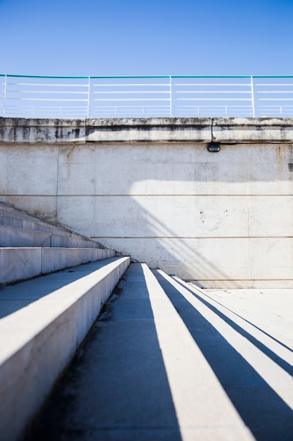 Detail der städtischen Treppe