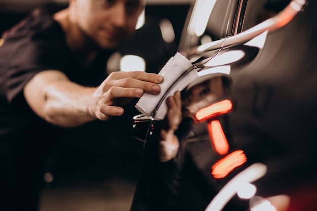 Detaillierungsstation für Autowaschanlagen