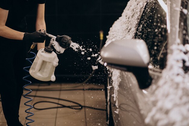 Detaillierungsstation für Autowaschanlagen