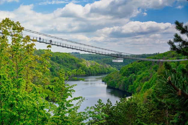 Die Fußgänger-Hängebrücke Titan RT im Harz