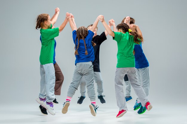 Die Kinder tanzen Schule, Ballett, HipHop, Street, Funky und moderne Tänzer