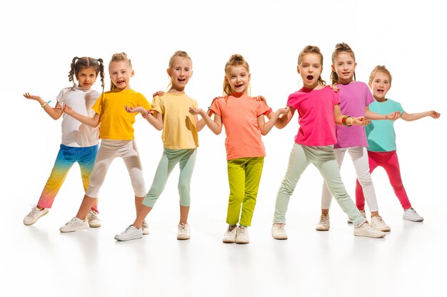 Die Kinder tanzen Schule, Ballett, HipHop, Street, Funky und moderne Tänzer