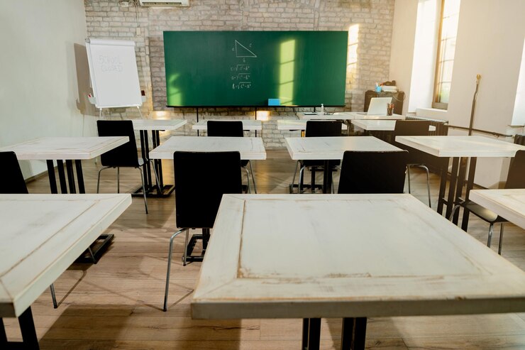 Kostenlose Foto die schule ist wegen der covid19-pandemie geschlossen