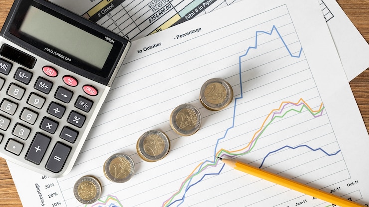Kostenlose Foto draufsicht anordnung der finanzelemente