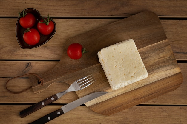 Draufsicht auf köstlichen Frischkäse