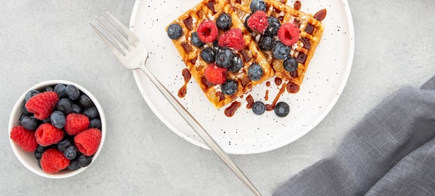 Draufsicht köstliche Süßigkeitenwaffeln