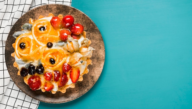 Kostenloses Foto draufsicht obstkuchenrahmen