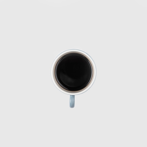 Draufsichttasse kaffee mit weißem Hintergrund