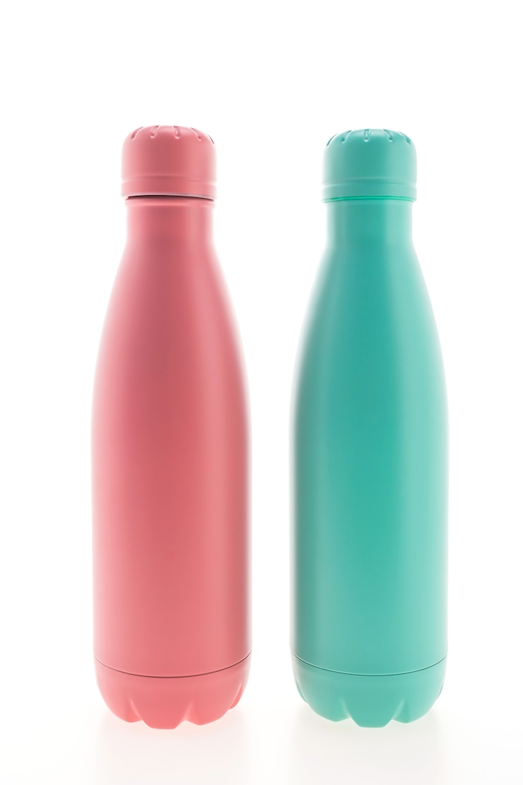 Kostenlose Foto edelstahlflasche und flasche