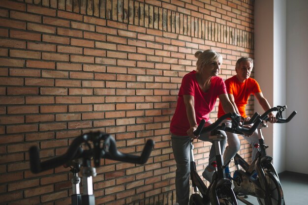 Eignungskonzept mit älterem Paartraining