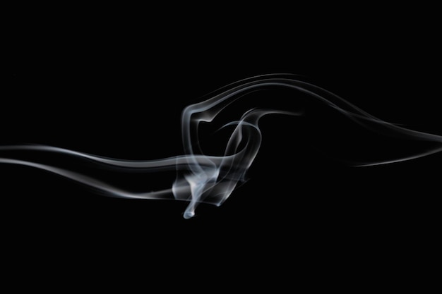Eleganter rauchtapetenhintergrund, dunkles design