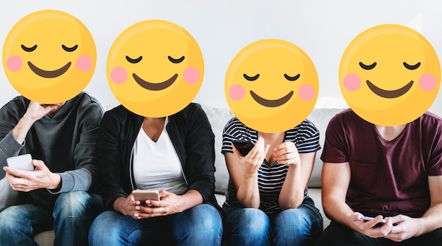 Emoji Gesichter in den sozialen Medien