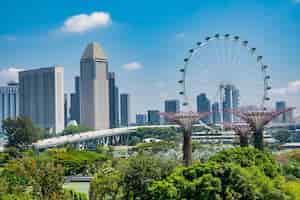 Kostenloses Foto erstaunliche aufnahme der gärten durch die bucht in singapur