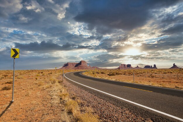 Erstaunliche Aufnahme des Oljato-Monument Valley in Utah, USA