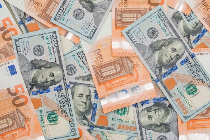 Kostenlose Foto euro- und dollarnoten