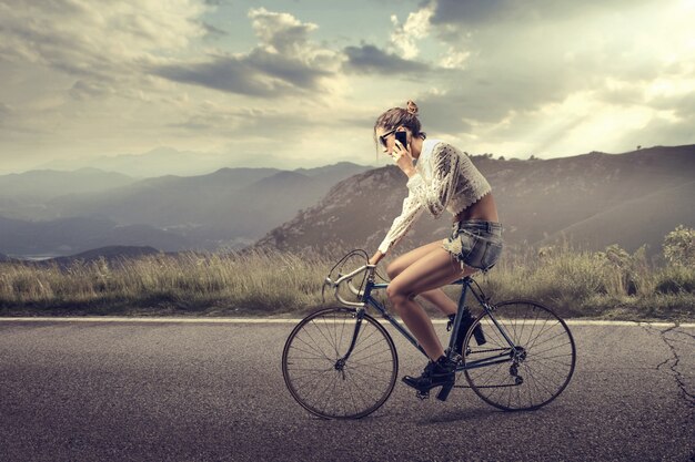auf dem fahrrad telefonieren