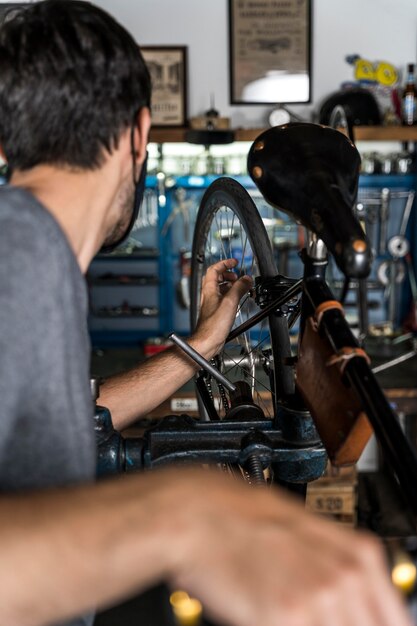 Fahrradkreation in der Werkstatt