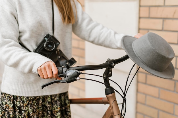 Kostenloses Foto fahrradstadtleben und kamera