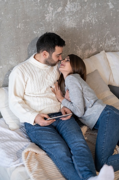 Familie verbringt Zeit miteinander