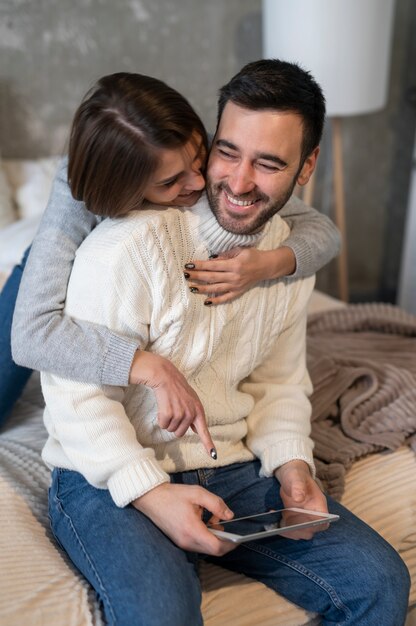 Familie verbringt Zeit miteinander