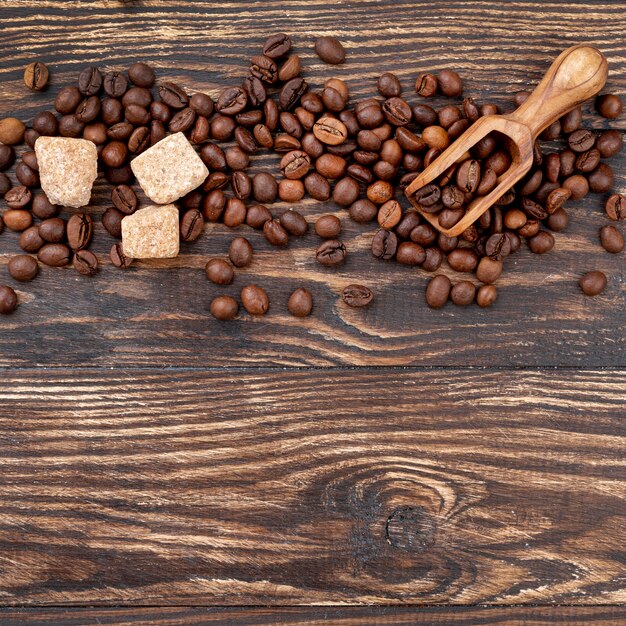 Flaches Kaffeekonzept mit Kopierraum