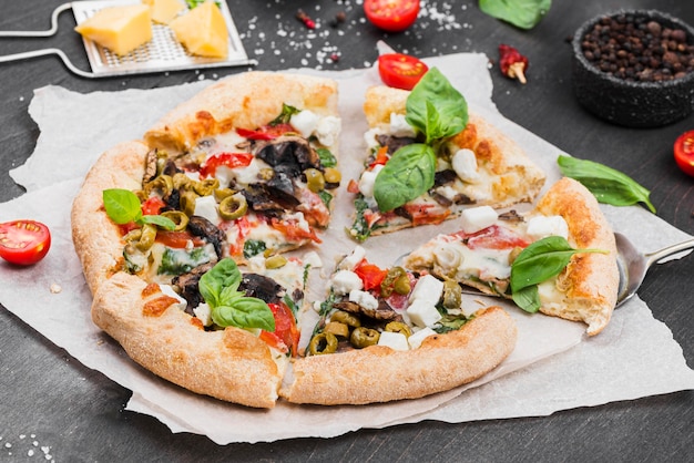 Flauschige Pizza Scheiben Zusammensetzung