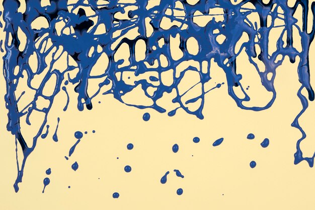 Flecken aus blauer Farbe