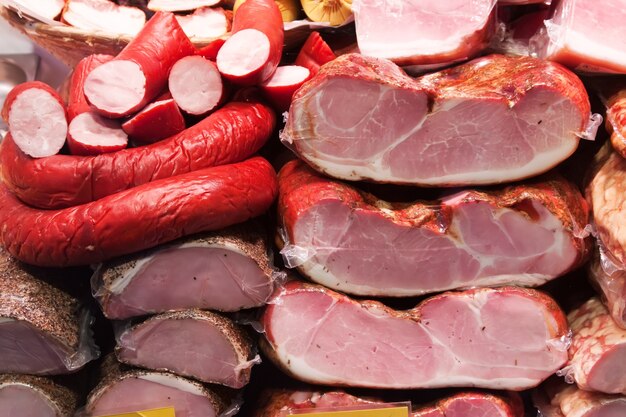 Fleisch und Wurst im Markt