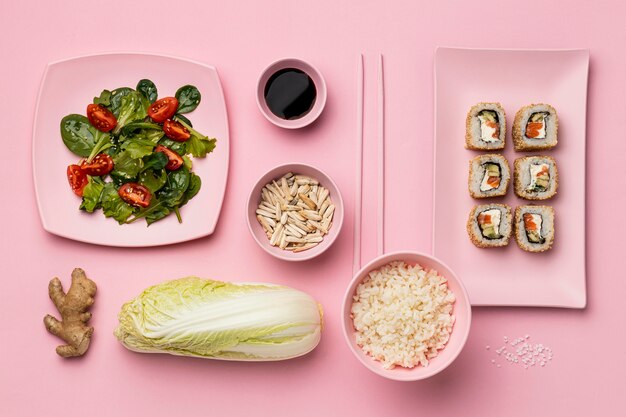 Flexitäre Ernährung mit Sushi Flat Lay
