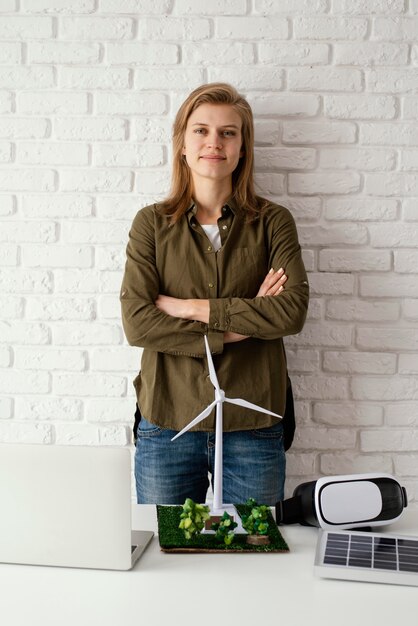 Frau, die für Umweltprojekte arbeitet