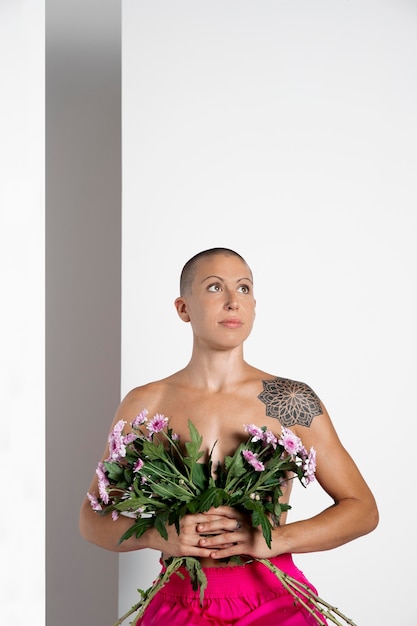 Frau erholt sich nach brustkrebs Kostenlose Fotos