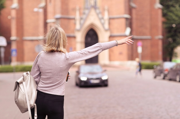 Kostenloses Foto frau im freien