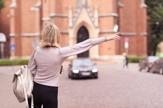 Frau im Freien