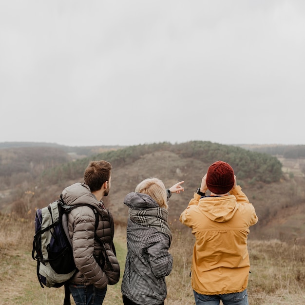 Freunde der hinteren Ansicht, die reizende Ansicht genießen