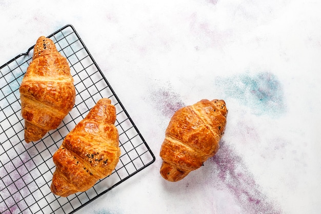 Frisch gebackene Croissants.