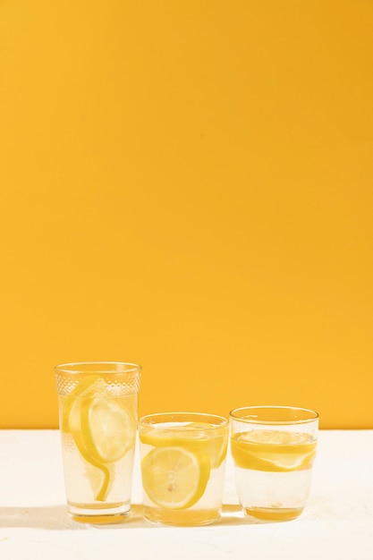 Frische Limonadengläser der Nahaufnahme