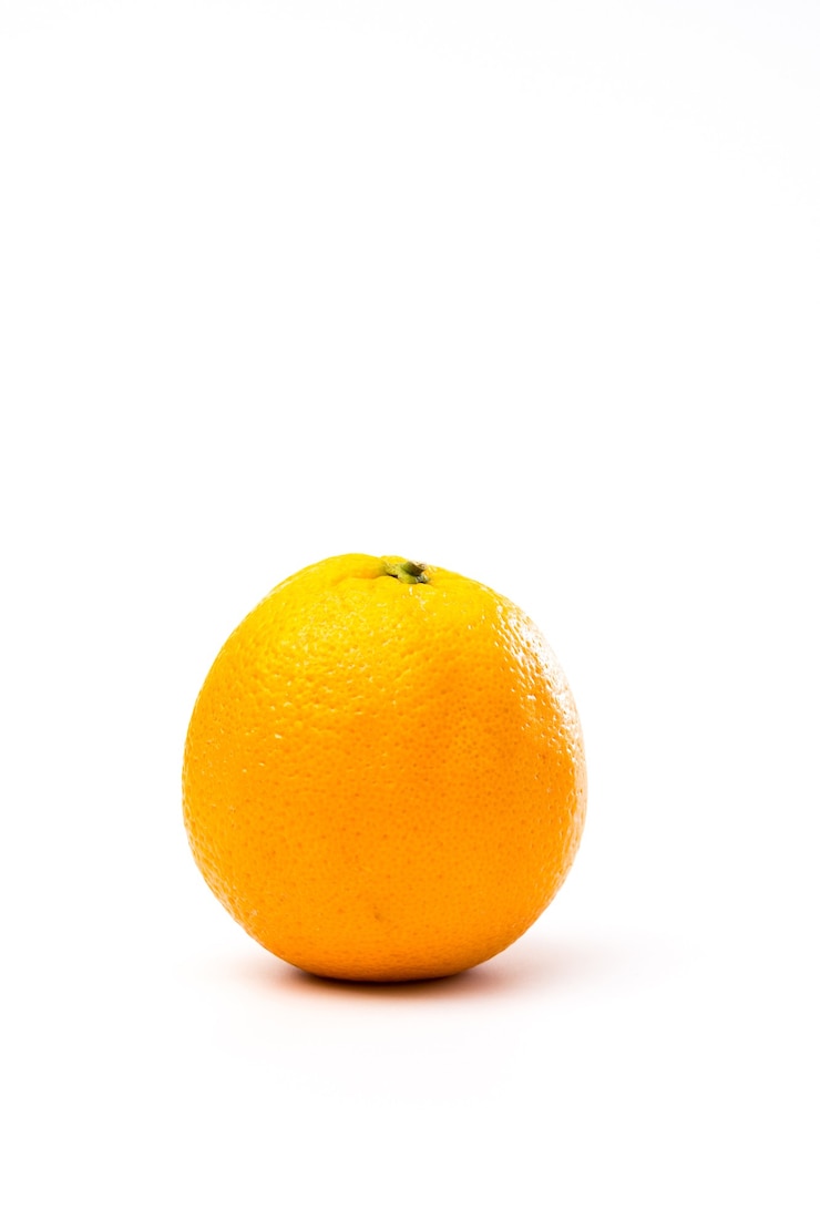 Kostenlose Foto ganzes gelb-orange isoliert auf einem weiß