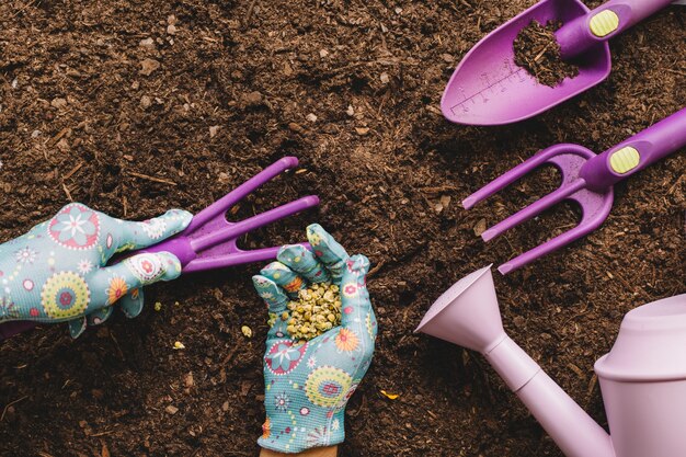 Gartenarbeit Konzept mit Samen