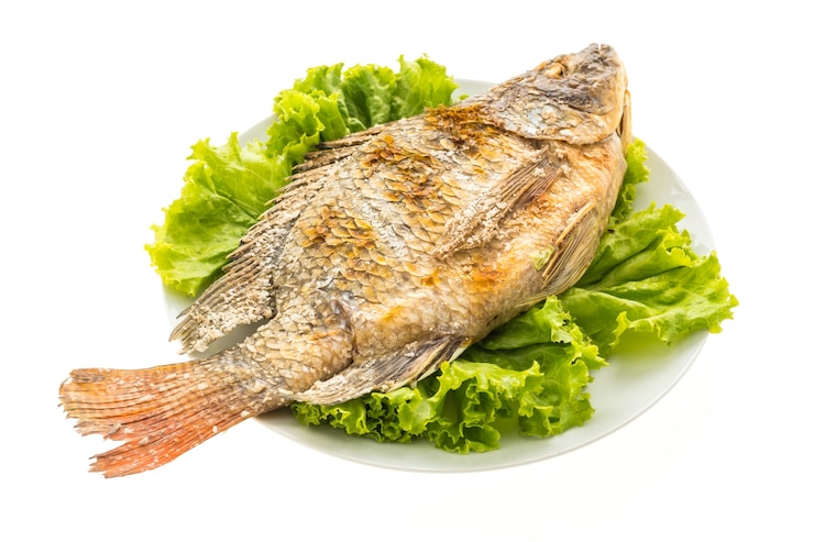 Kostenlose Foto gegrillter frischer fisch