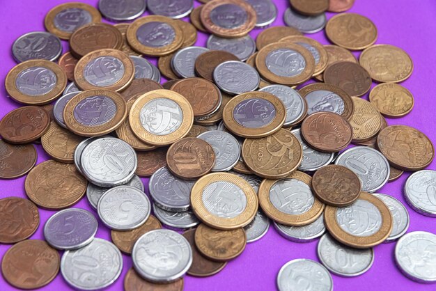 Geld - Brasilianische Münzen - Mehrere
