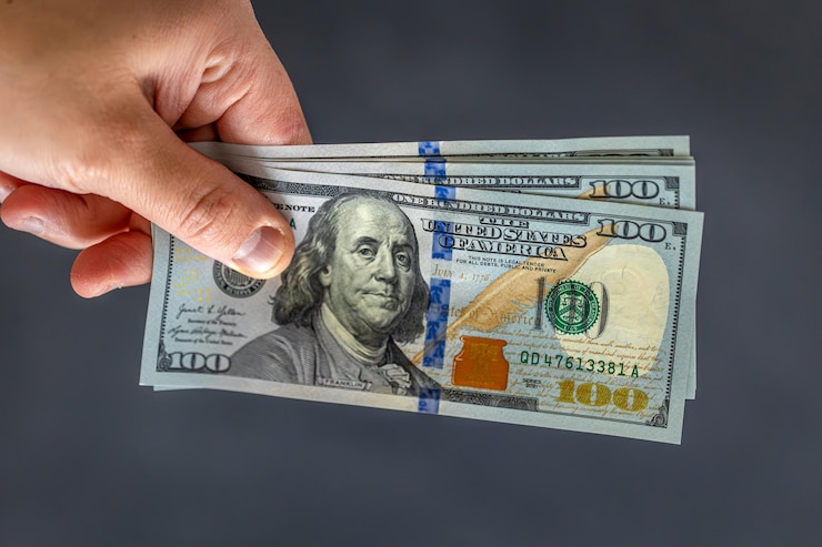 Kostenlose Foto geld in der hand, internationale währungswechsel, weltgeld
