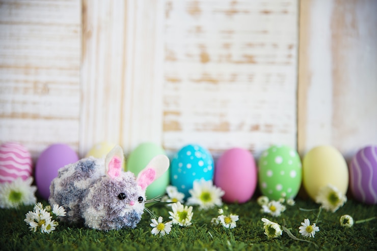 Kostenlose Foto gemalter bunter ostereihintergrund - ostern-feiertagsfeier-hintergrundkonzept