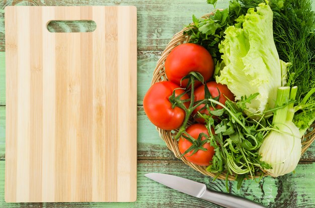 Gesunde Zutaten in einem Salat enthalten