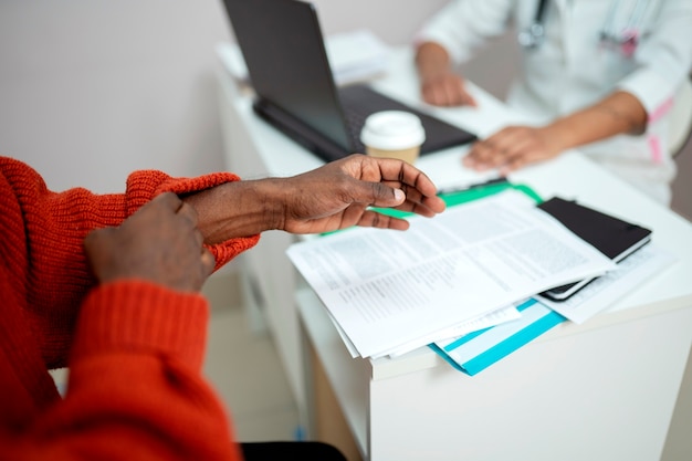 Kostenloses Foto gesundheitsversorgungskonzept in der klinik