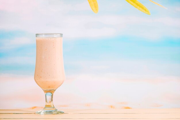 Glas aromatischer nahrhafter Milchshake