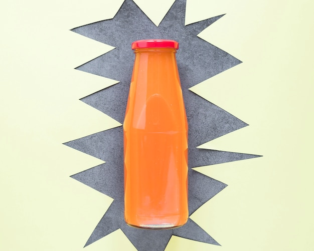 Kostenloses Foto glas mit orangefarbenem smoothie