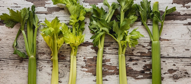 Kostenloses Foto grüner gesunder natürlicher salatsnack